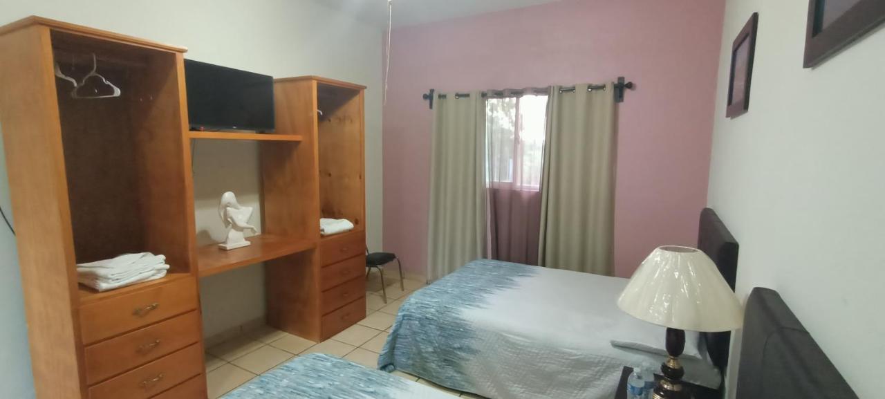 Hotel La Estancia Río Verde 외부 사진