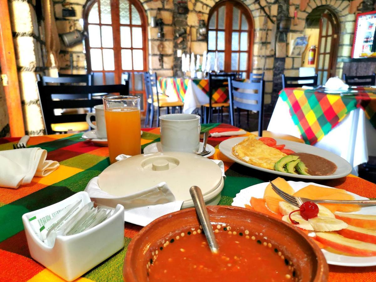 Hotel La Estancia Río Verde 외부 사진