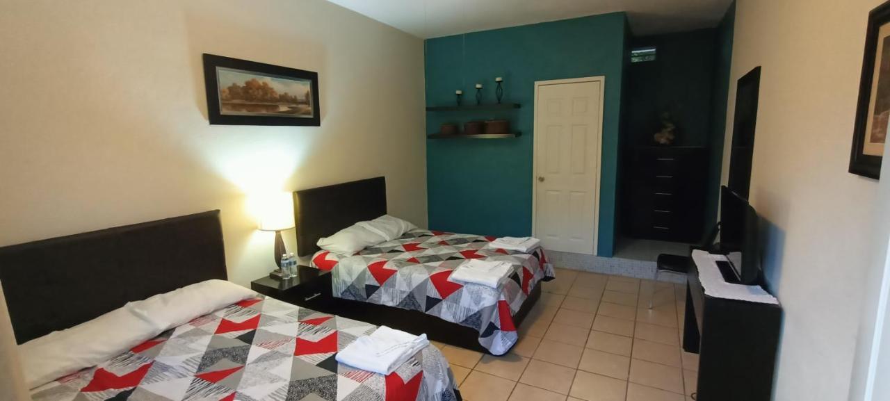 Hotel La Estancia Río Verde 외부 사진