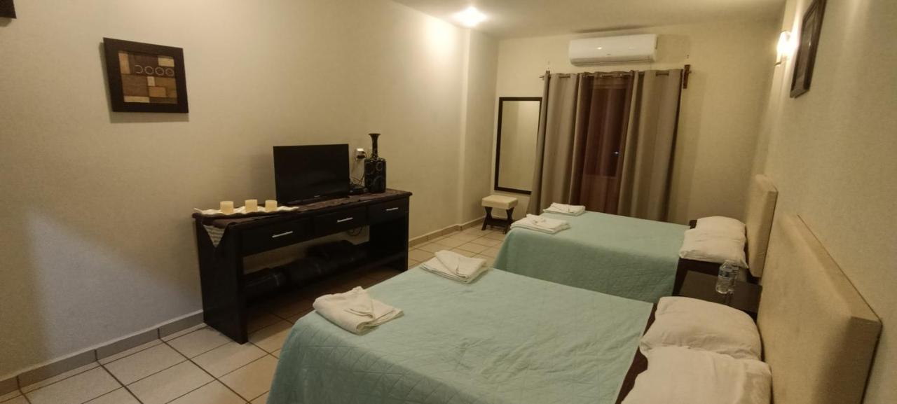 Hotel La Estancia Río Verde 외부 사진